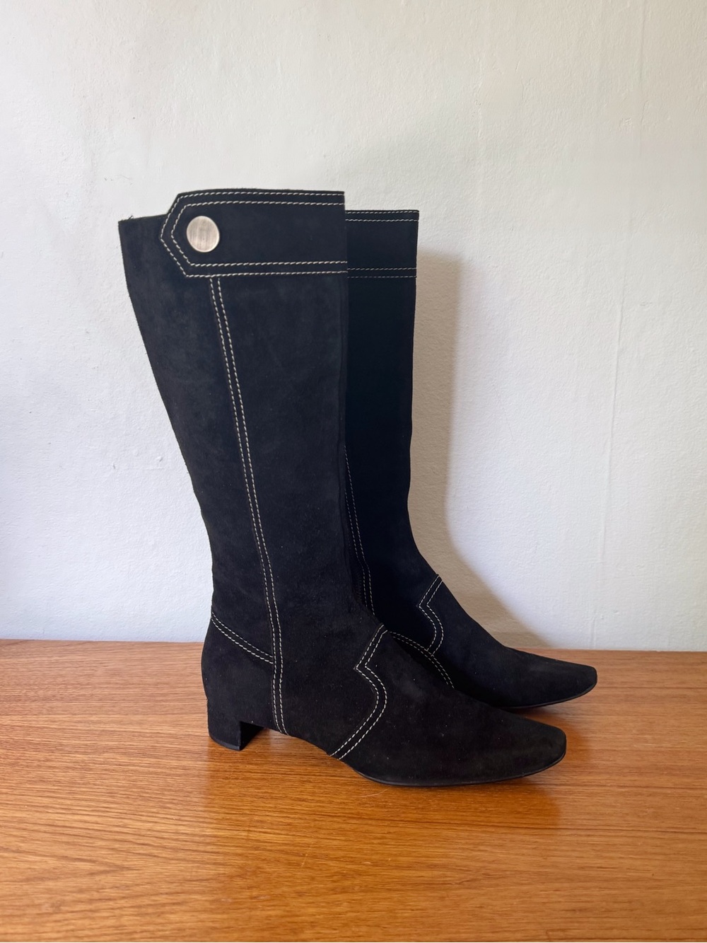 Tod's Black Suede High Boots with Contrast Stitching